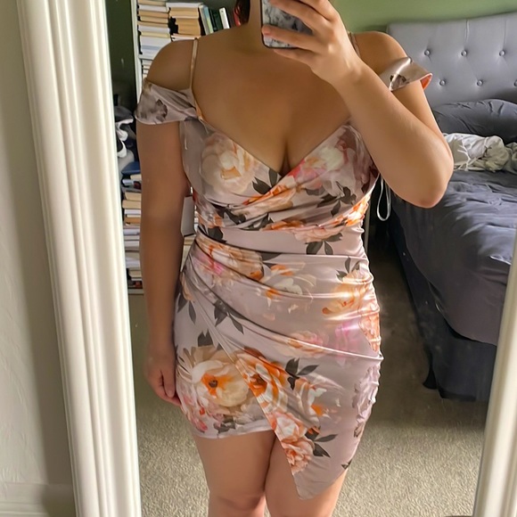 Emerald Sundae 🆕 NWT Peach Dress, Women’s Size Medium, Very Sexy Fit! - Picture 1 of 3
